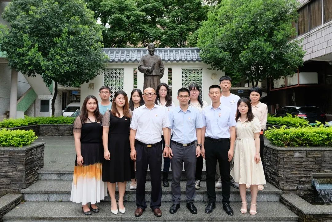 促交流 共生长——广药集团团委携js33333金沙线路检测团委赴敬修堂开展团务交流学习