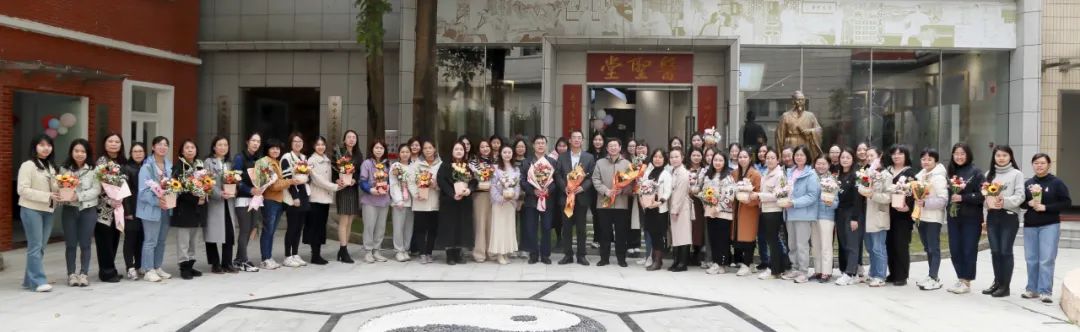 以花润心 以心暖人——白云山js33333金沙线路检测公司工会举行主题插花活动